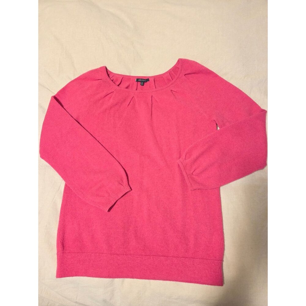 Anne Klein Pink Cashmere Sweater Womens M Pullover Pleated Neckline Classic - Picture 7 of 7